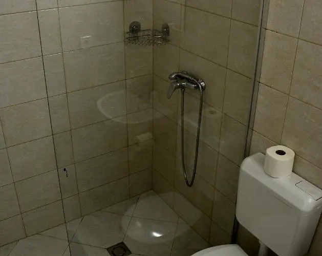 Dentissimi Vendegszobak 3*